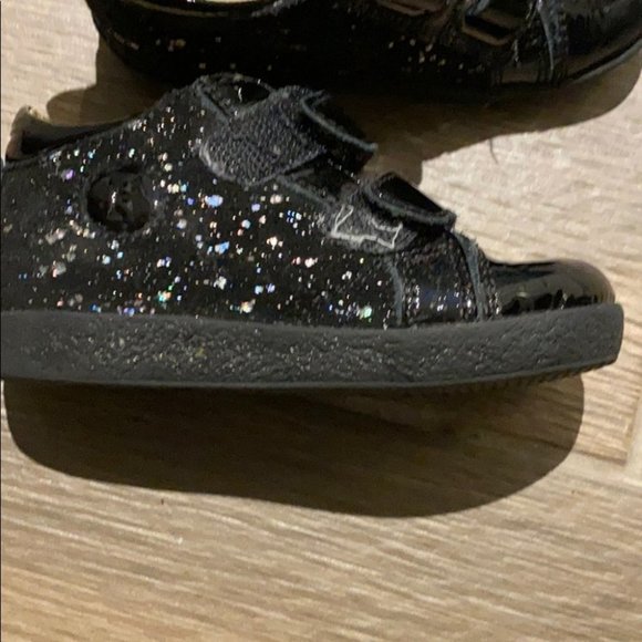 Falcotto Baby Girl Black Glossy Toe Sparkly Walking Wide Foot Shoes Size 21 - Picture 3 of 4